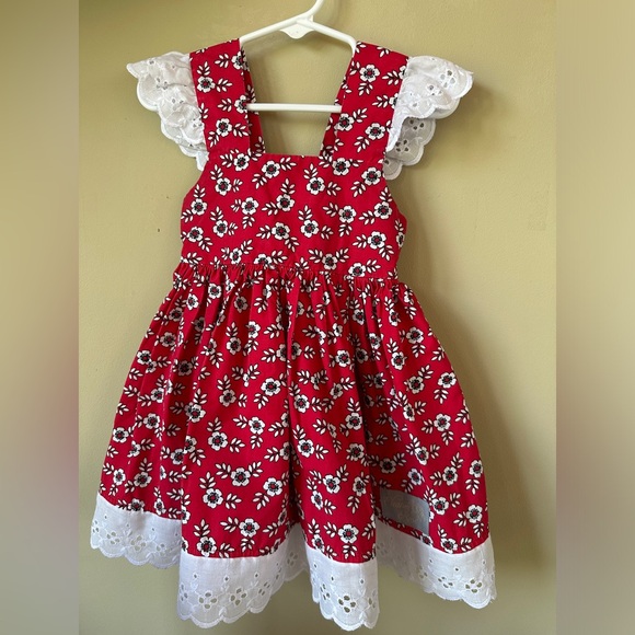 Eleanor Rose Other - Eleanor Rose Floral Eyelet Dress Size 2